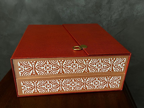 cartonnage 1 500x375